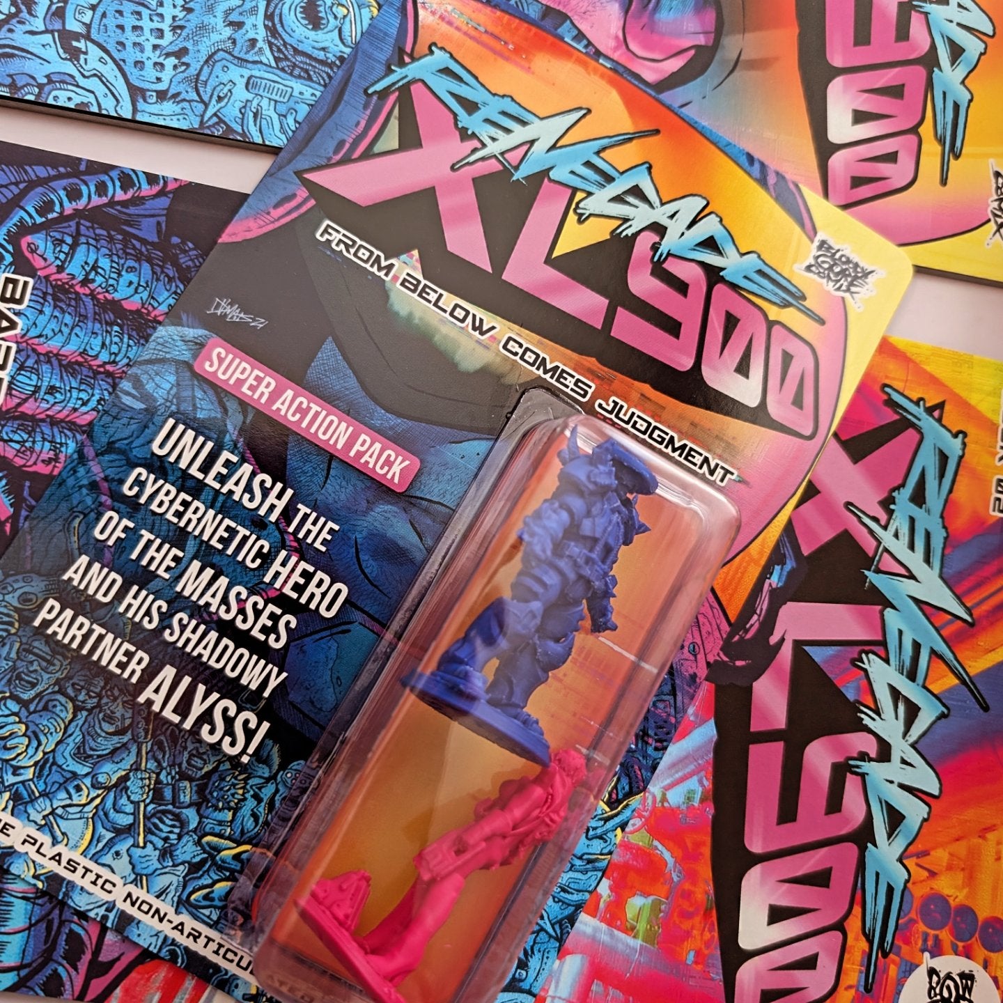 Figurines Renegade XL900